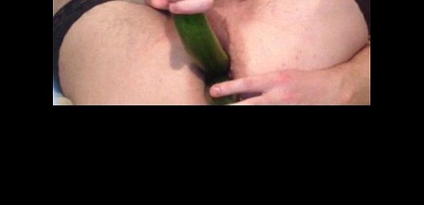  Fuckin my ass with 2 huge cucumbers